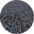 Op deze foto zie je een closeup van MicroAsfalt, het product dat we gebruiken voor asfaltonderhoud
